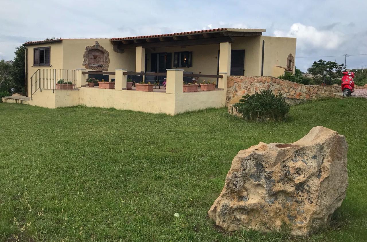 Villa Sprafundu La Maddalena  Exterior photo