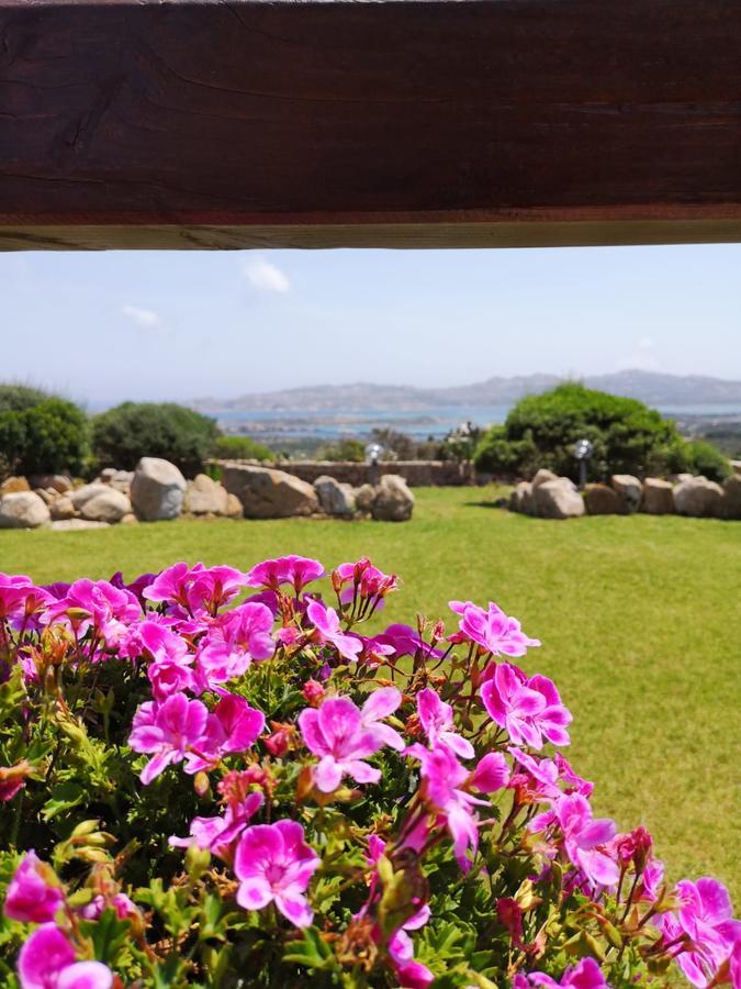 Villa Sprafundu La Maddalena  Exterior photo